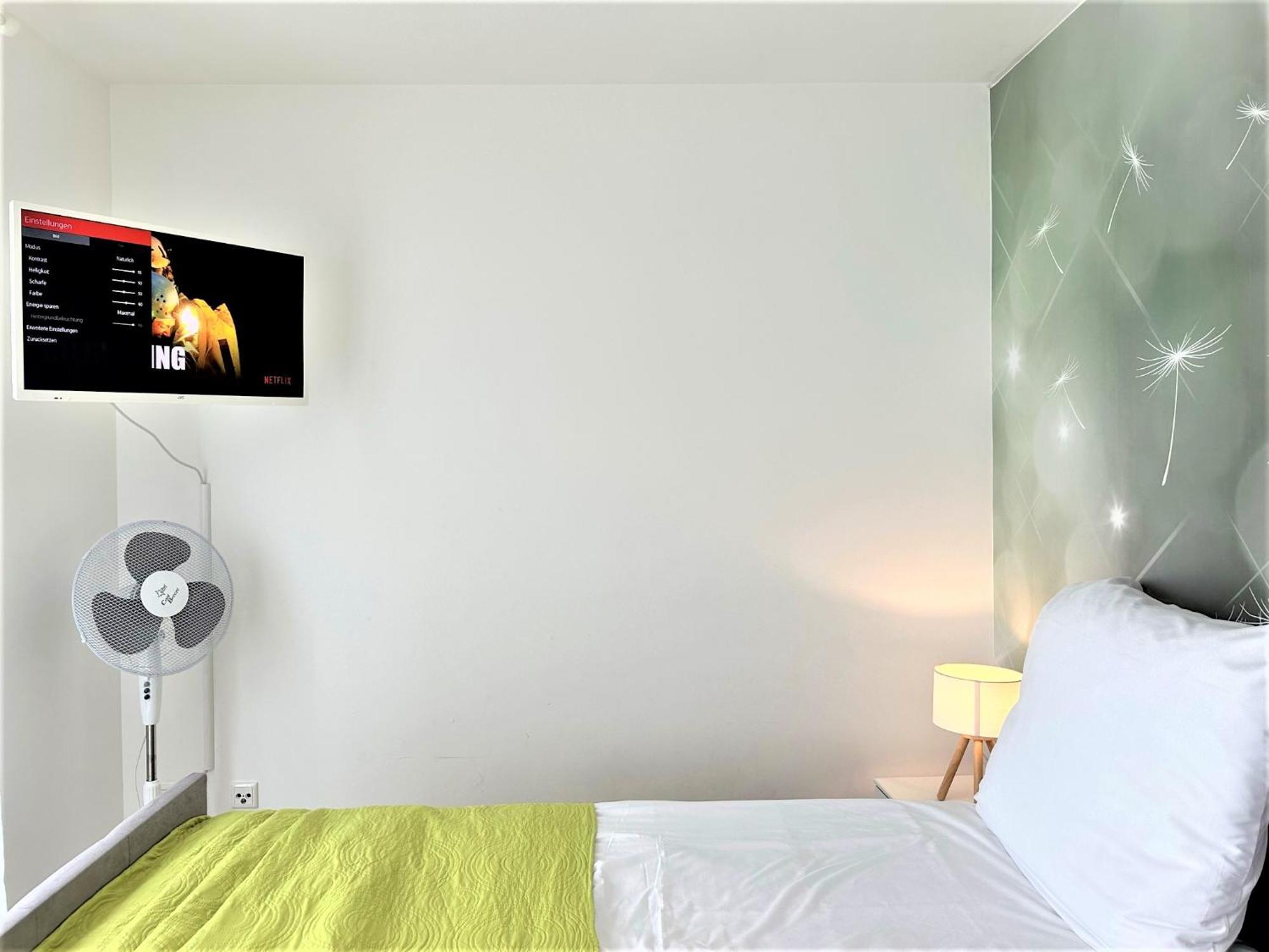Panorama Penthouse Apartment Mit Klima Und Whirlpool Fuer Bis Zu 6 Personen Франкенталь Екстер'єр фото